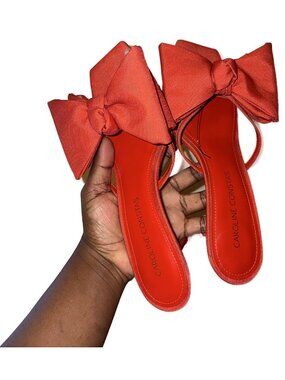 Caroline Constas Whit Red Bow Heel Sandals 38.5 $380 Retail Statement Shoes